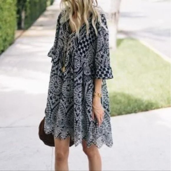 Anthro AKEMI + KIN Brooke Embroidered Eyelet Swing Dress size 4 Anthropologie - Picture 4 of 8